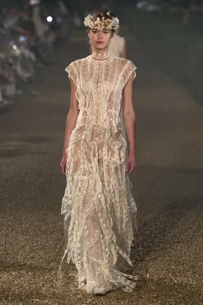 Look 59